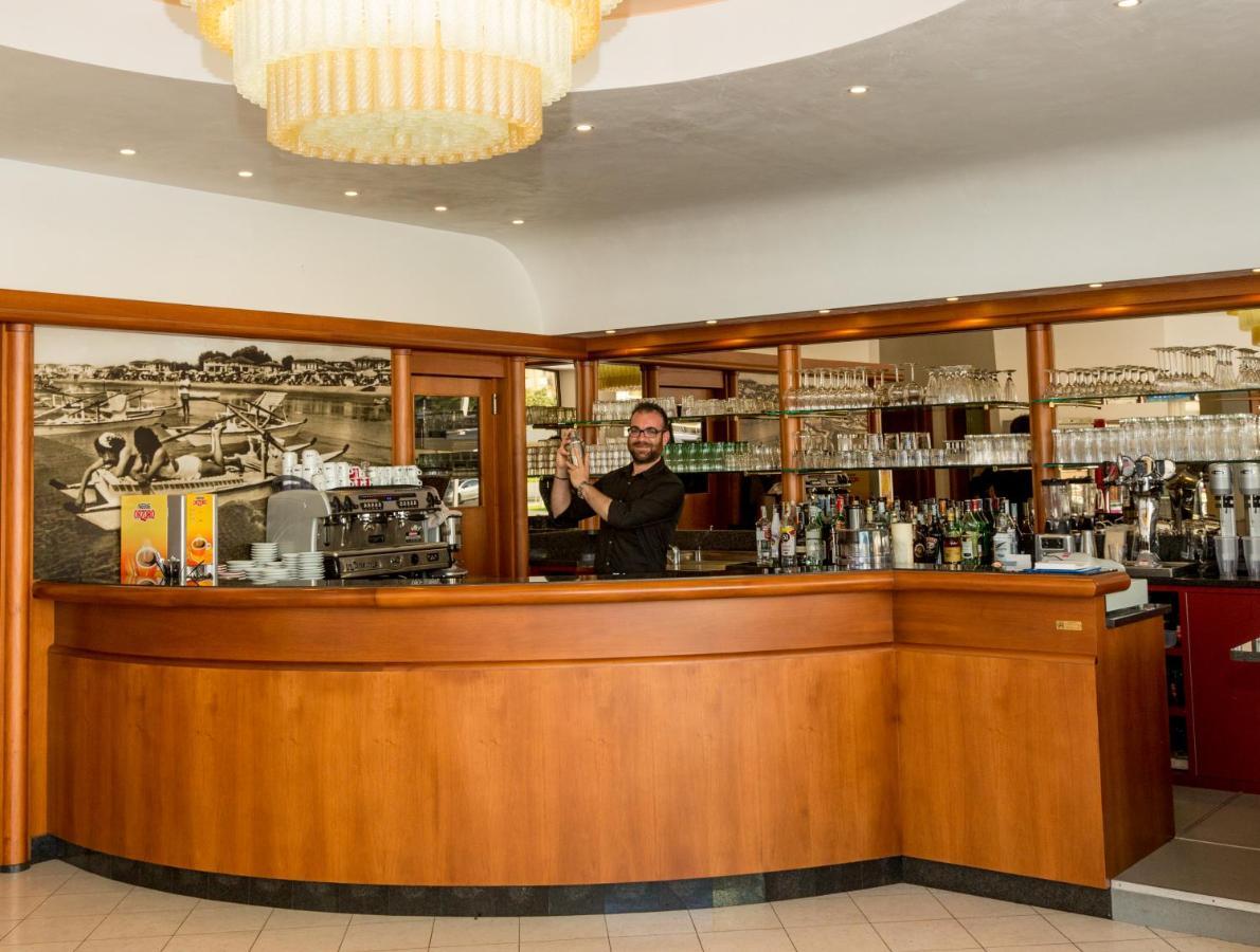 Residence Alla Rotonda Lido di Jesolo Dış mekan fotoğraf