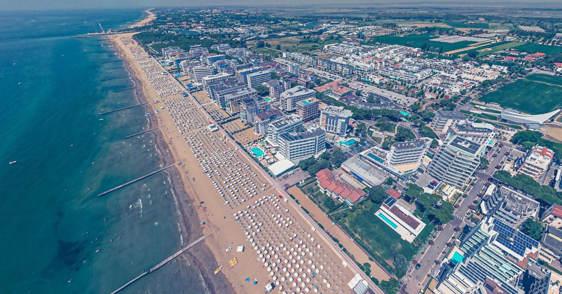 Residence Alla Rotonda Lido di Jesolo Dış mekan fotoğraf