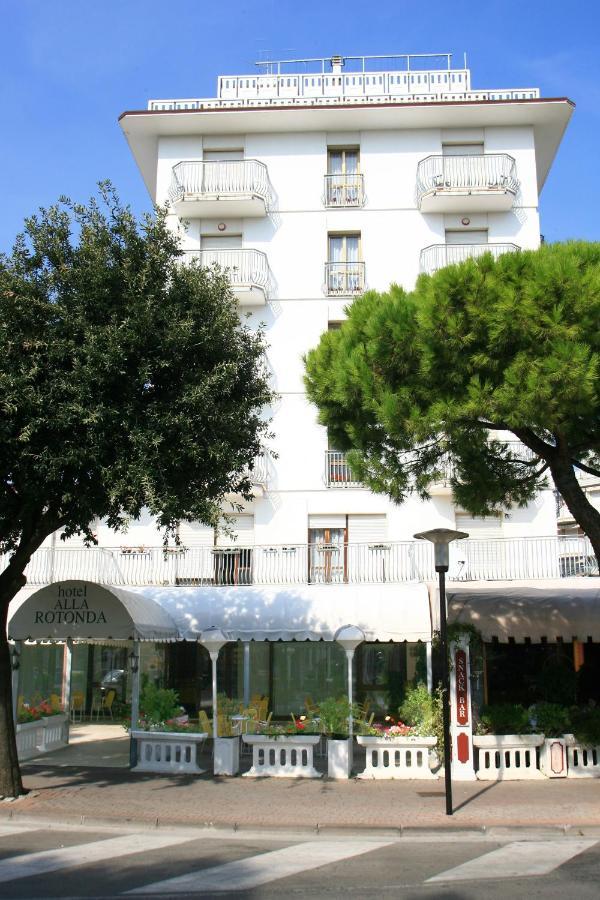 Residence Alla Rotonda Lido di Jesolo Dış mekan fotoğraf